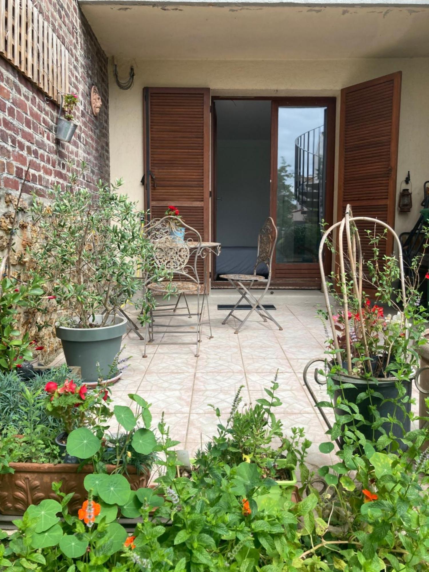 Studio Avec Terrasse Sur Jardin Фонтене-су-Буа Экстерьер фото